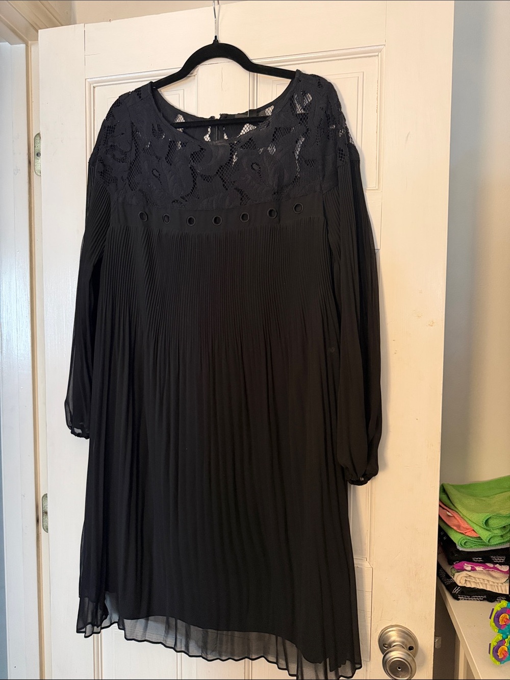 Lane Bryant Black Pleated Lace Yoke Long Sleeve Dress
